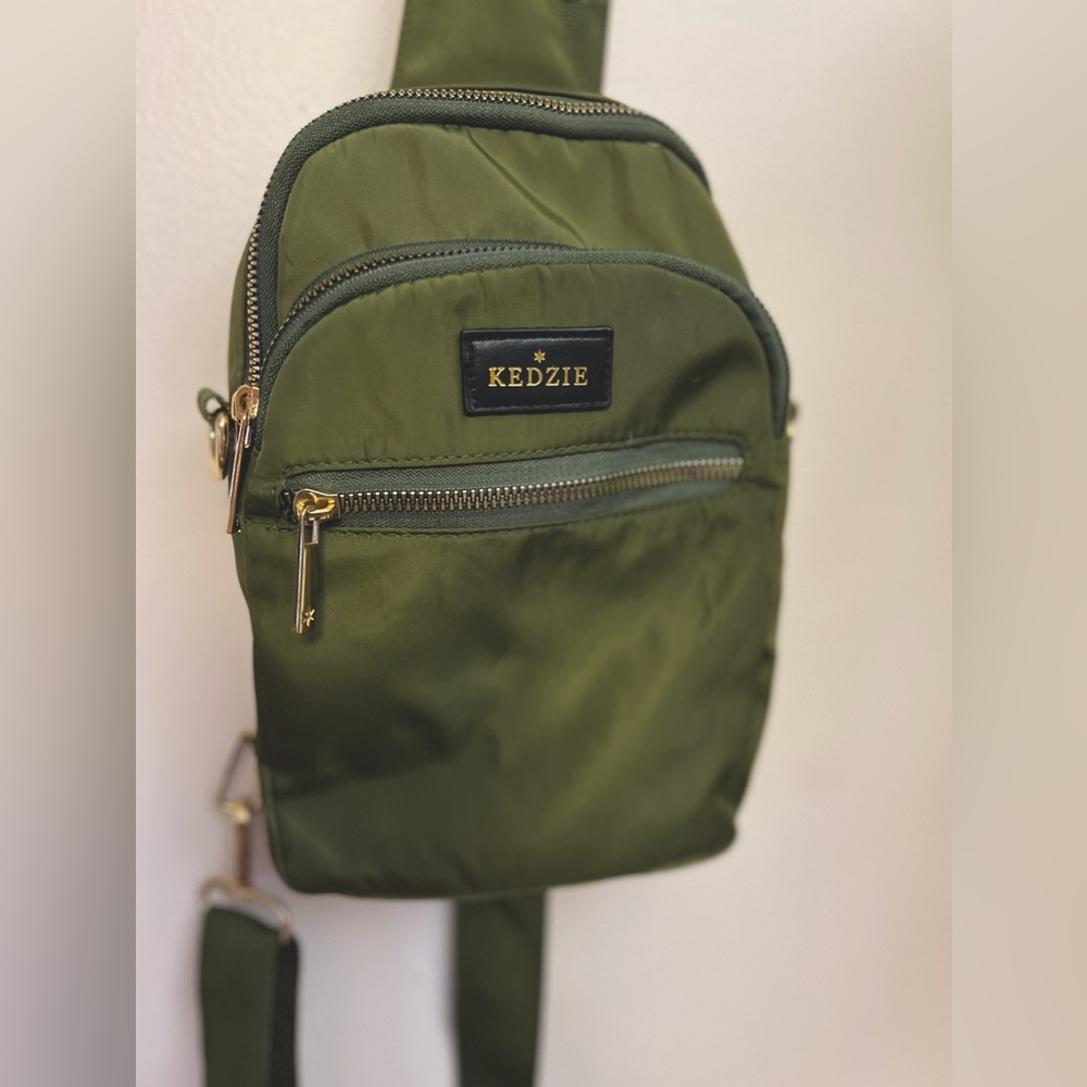 Kedzie crossbody